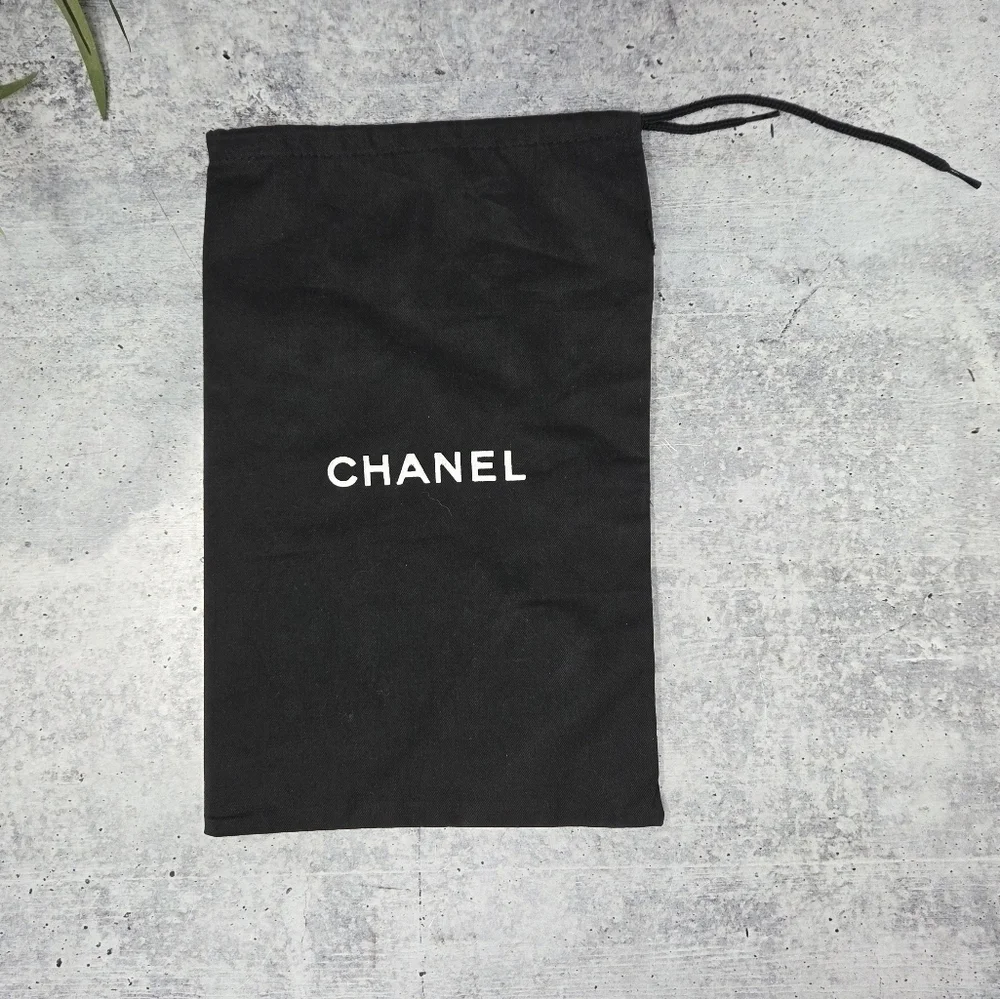 Chanel | Black Drawstring Shoe Dust Bags
